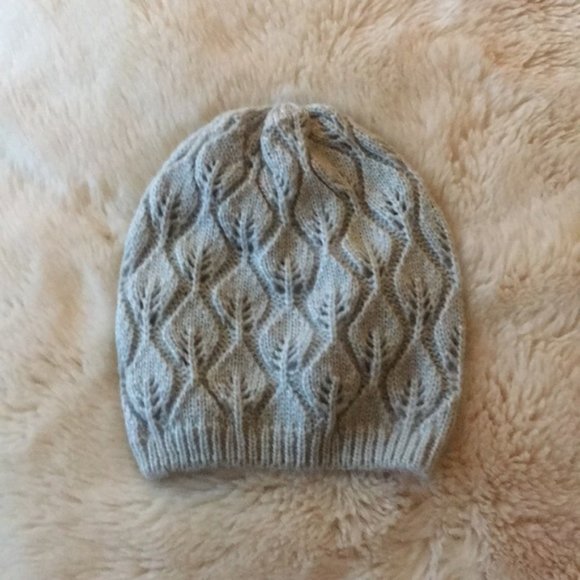 Anthropologie x Renee's NYC Leaf Knit Beanie - Picture 4 of 4